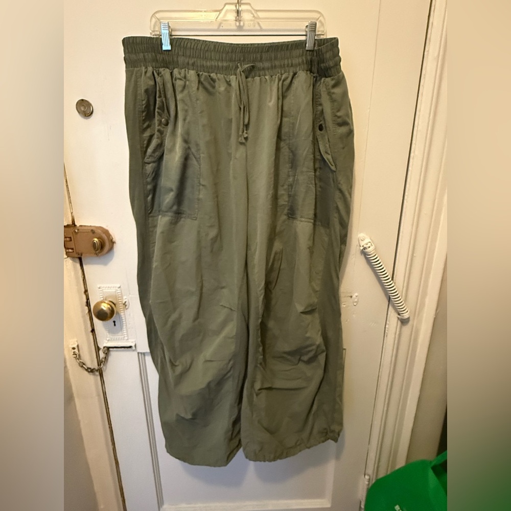 Casual Olive Green Parachute Joggers for Women - Picture 4 of 8